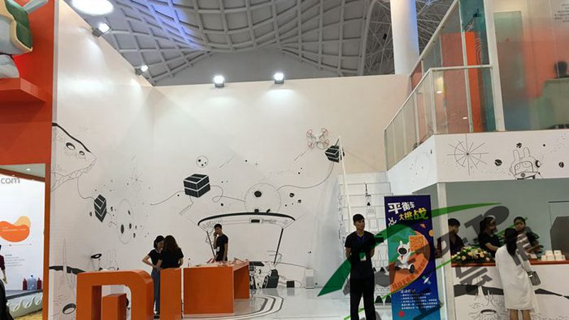 拉布灯箱价格解析：揭秘影响成本的关键因素**